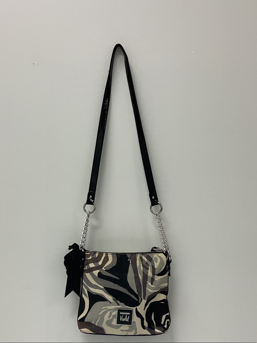 Black and Cream Floral-Abstract Crossbody Bag
